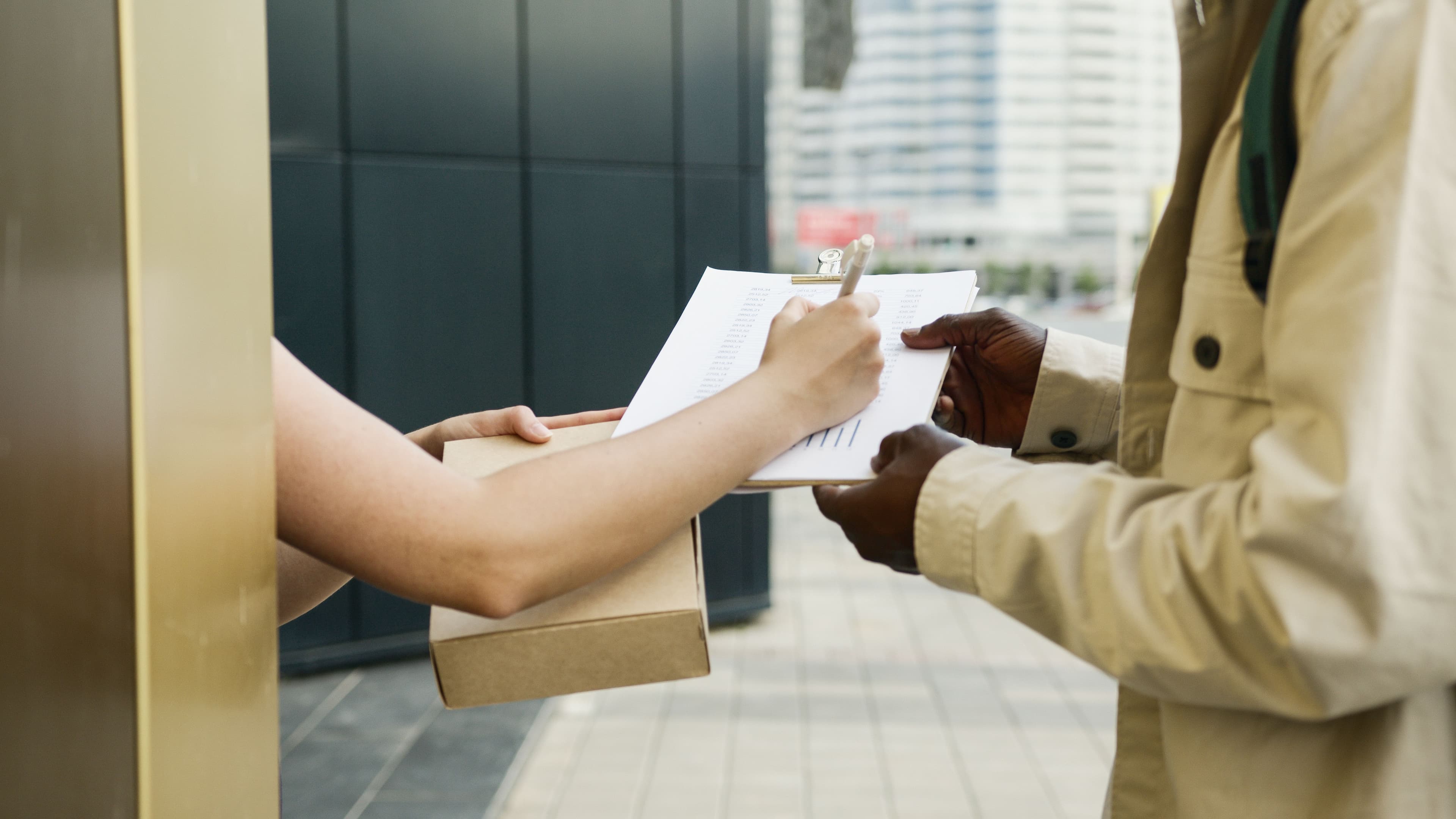 Reliable delivery support for business and personal transport